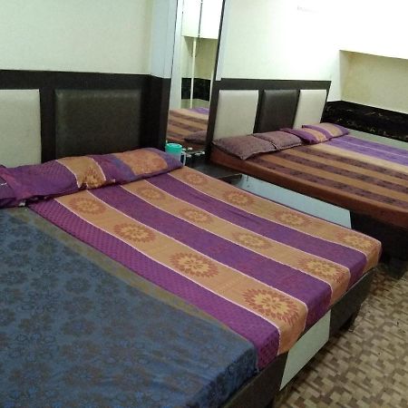 Silver Palace Hotel New Delhi Bagian luar foto