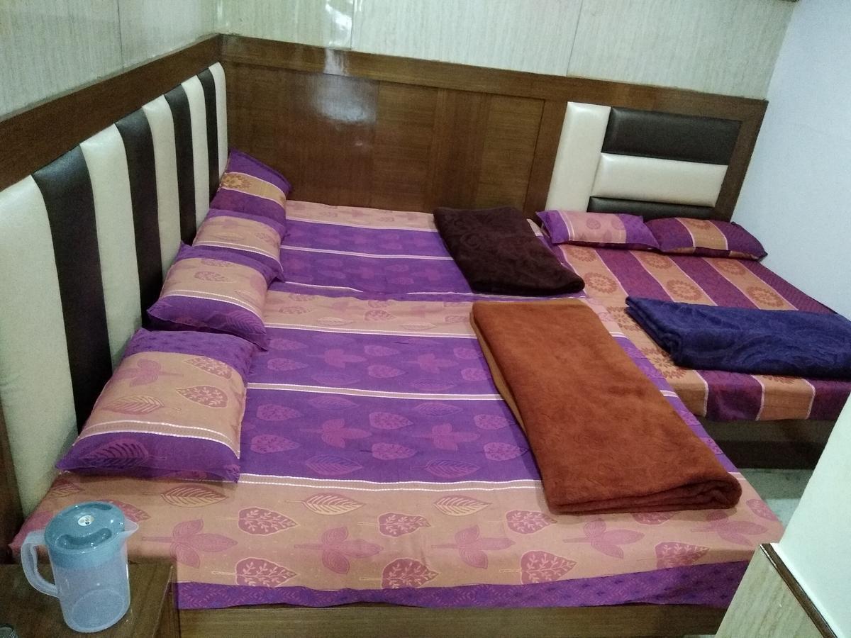 Silver Palace Hotel New Delhi Bagian luar foto