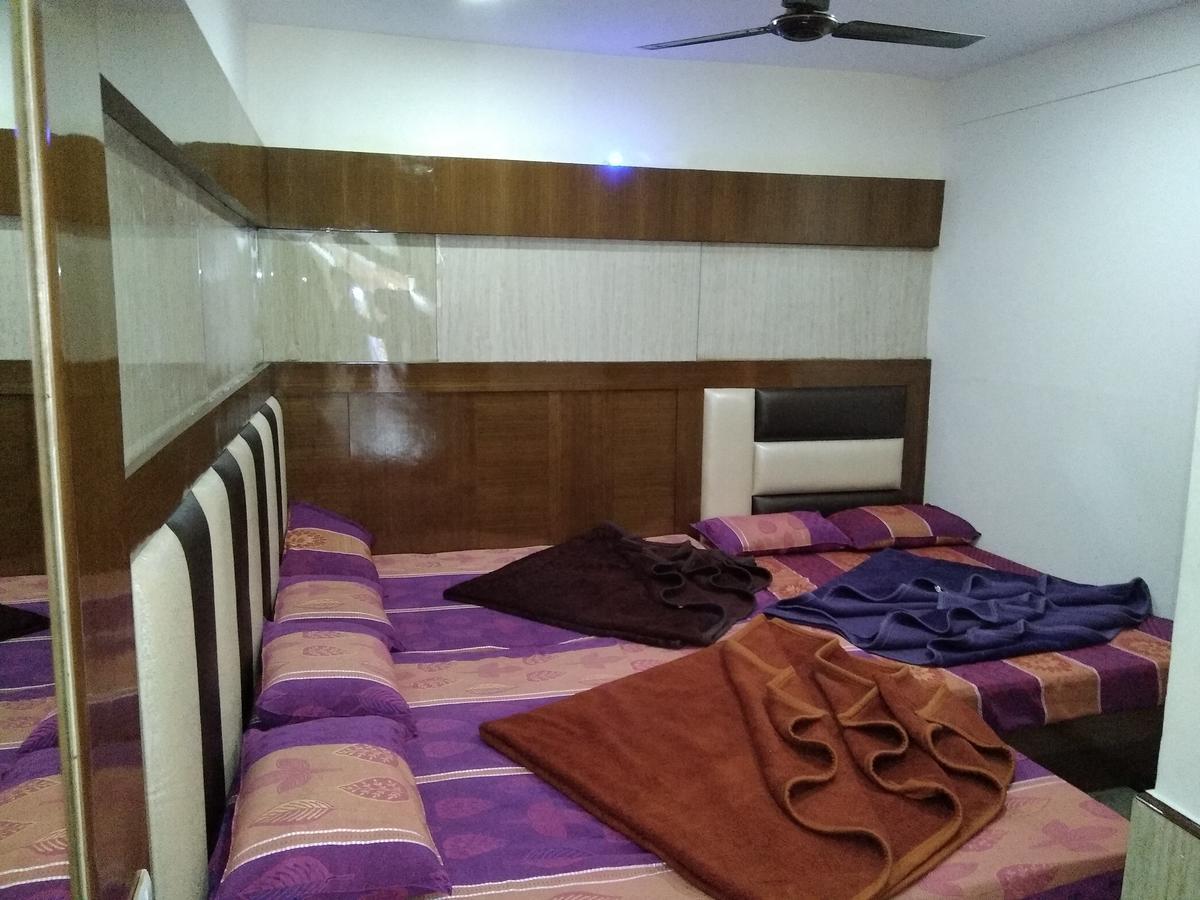 Silver Palace Hotel New Delhi Bagian luar foto